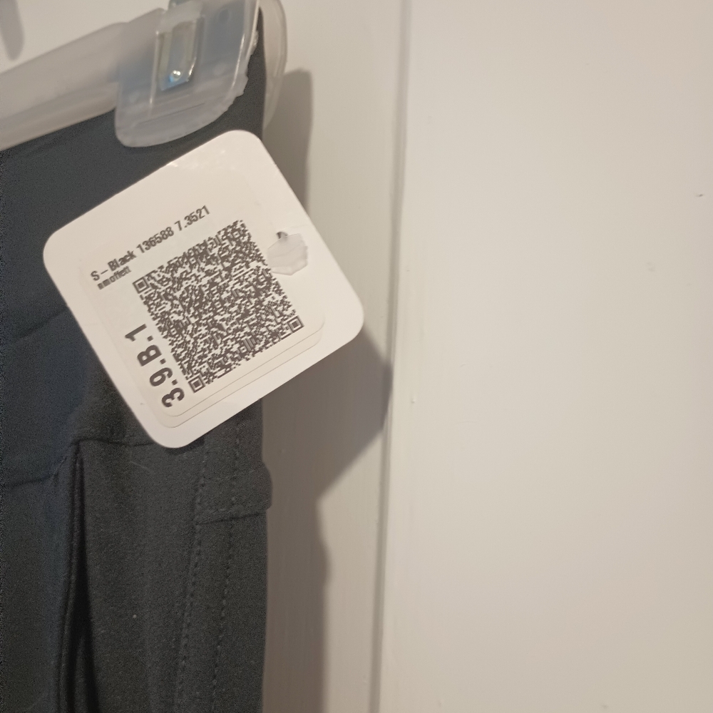 Dress pants - Picture 9 of 12